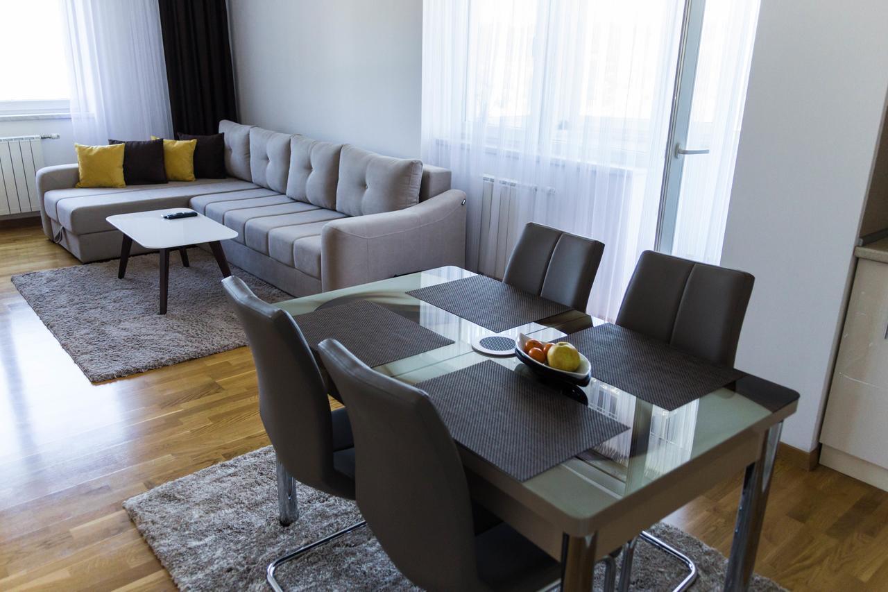 Prestige Apartment Tuzla Bagian luar foto